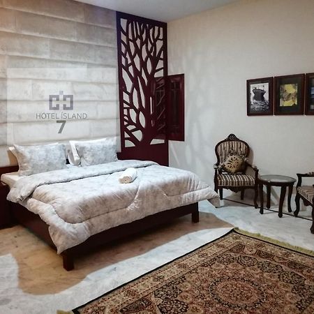 Hotel 7Island Καράτσι Εξωτερικό φωτογραφία