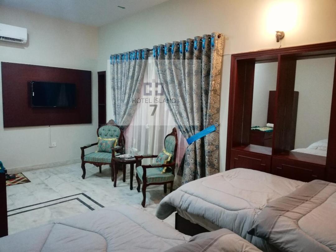 Hotel 7Island Καράτσι Εξωτερικό φωτογραφία