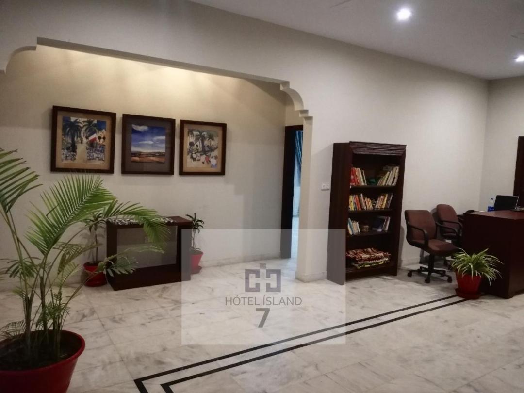 Hotel 7Island Καράτσι Εξωτερικό φωτογραφία
