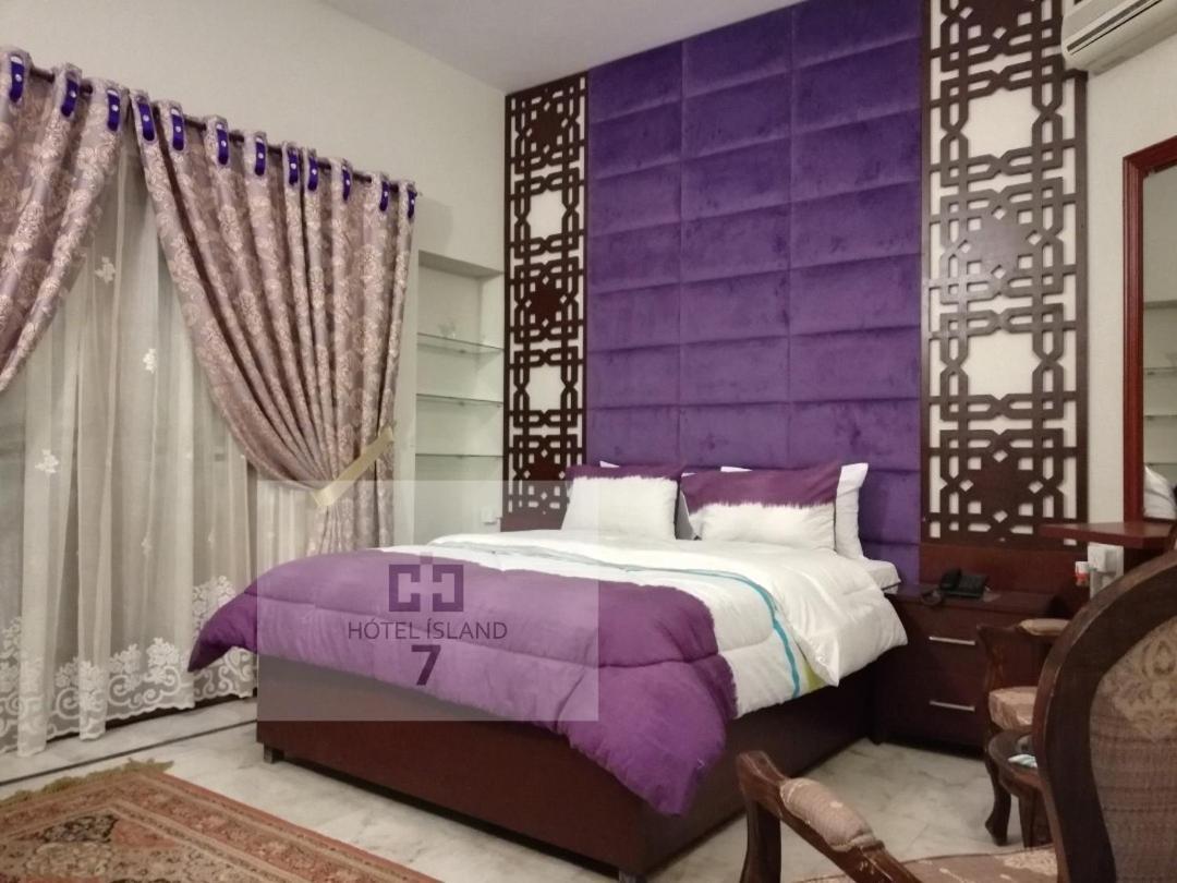 Hotel 7Island Καράτσι Εξωτερικό φωτογραφία